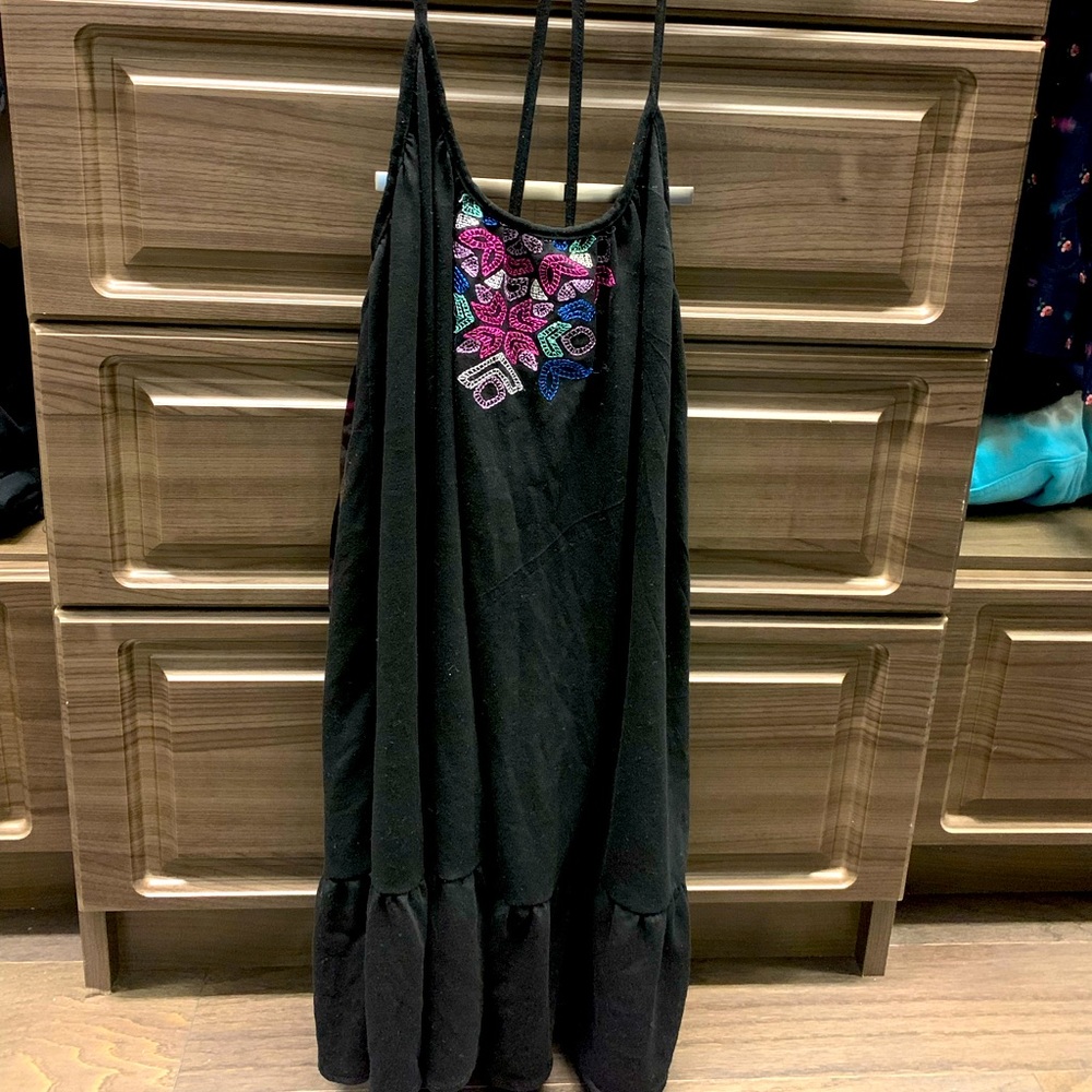 Design Lab short black beach coverup with colorful inlay
